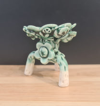 Load image into Gallery viewer, Mini Green Gloss Stands