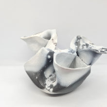 Load image into Gallery viewer, Black & White Flower