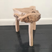 Load image into Gallery viewer, Elif Tree Root Stools