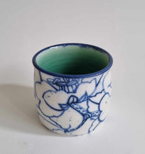 Load image into Gallery viewer, Small Camelia Cups