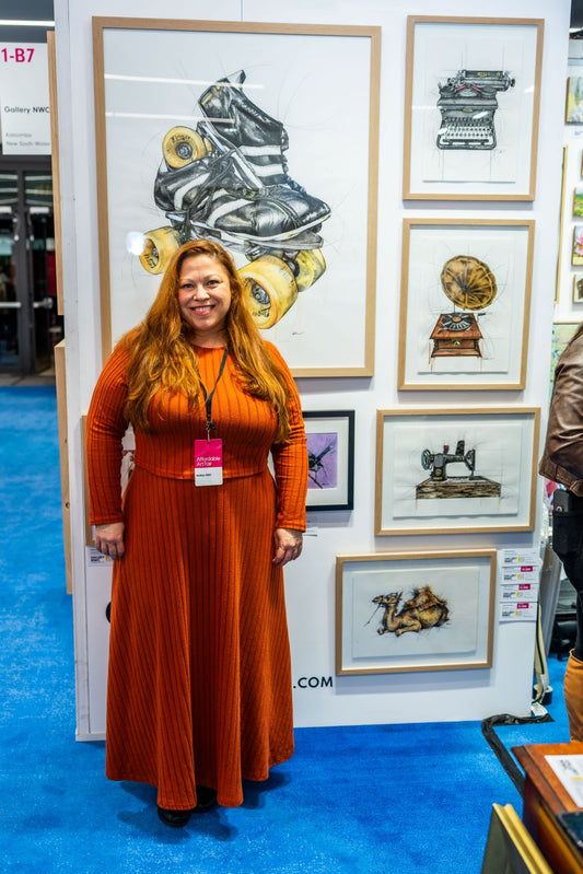 ARTIST IN THE SPOTLIGHT - RENEE MITCHELL