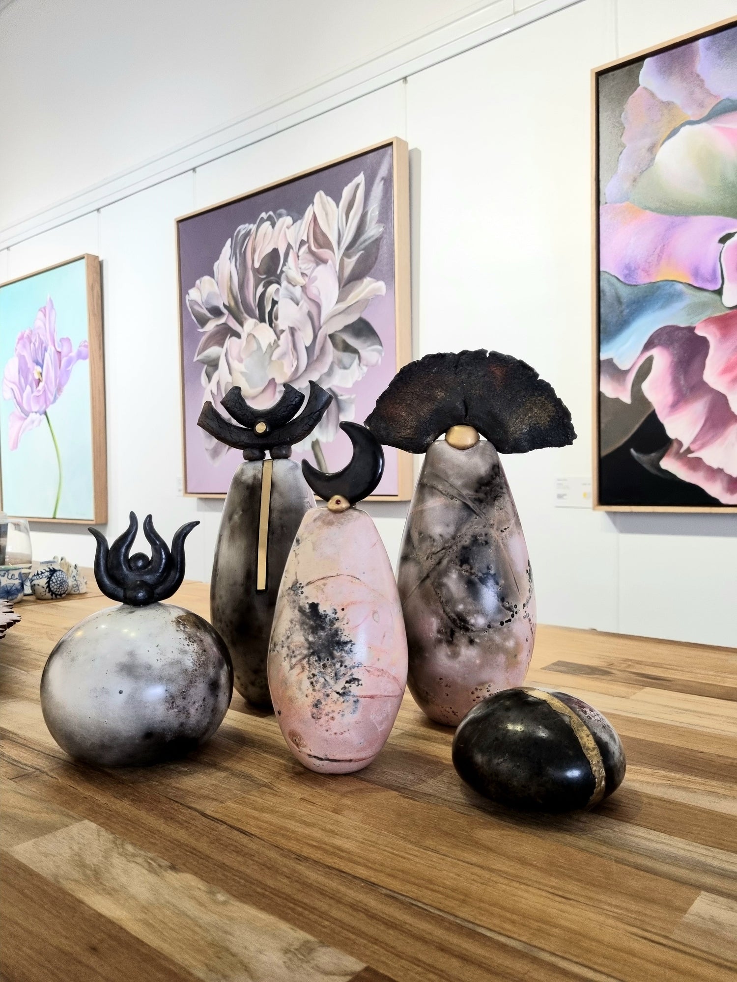 Veronique Sellies & Meron Somers - Canvas & Clay: The Goddess in Bloom