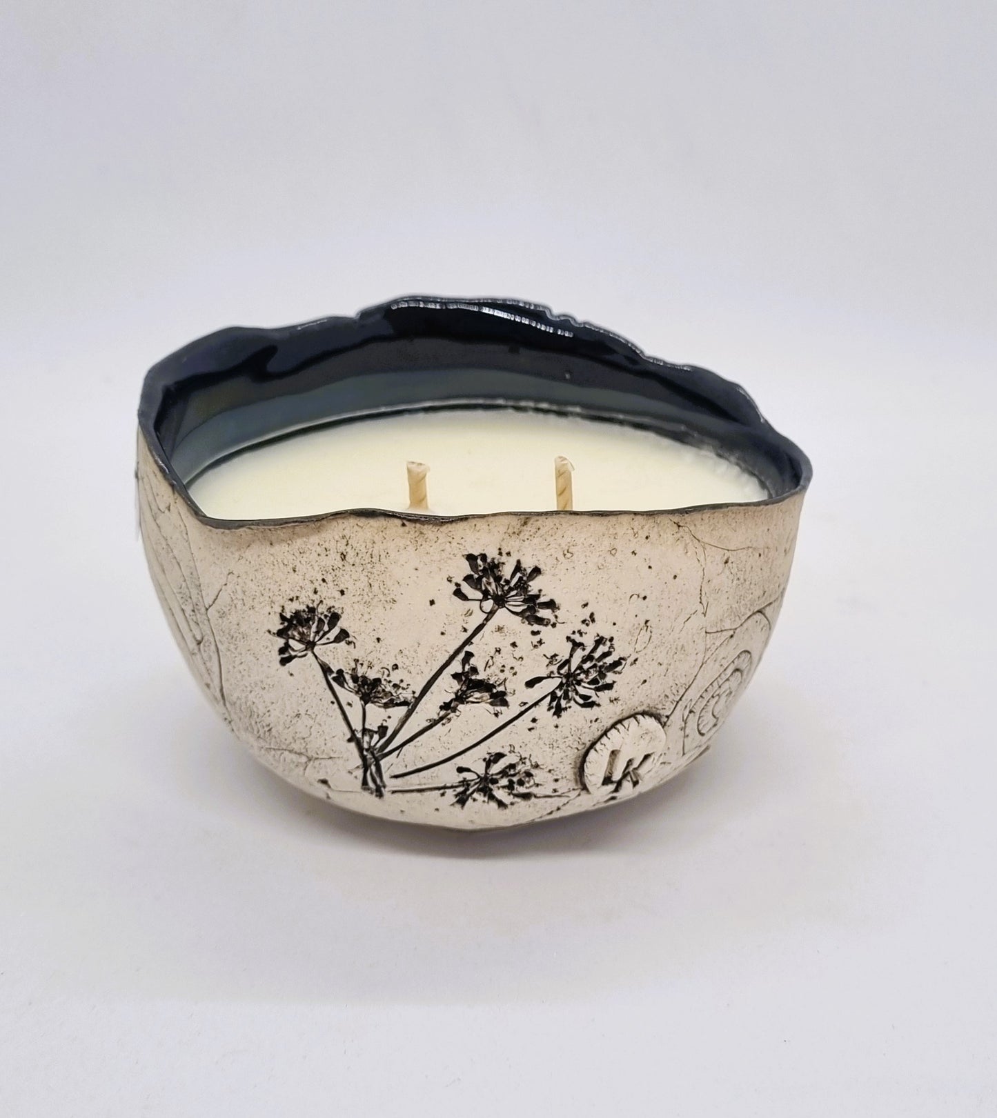 Large - Handcrafted Pod Candle