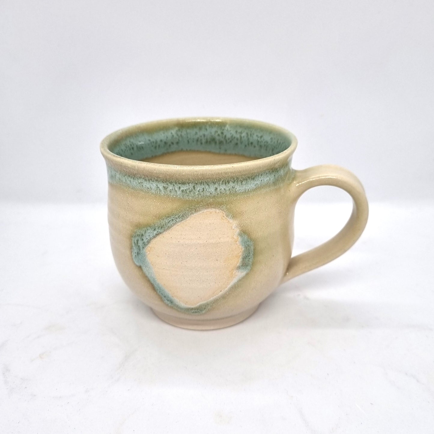 Regular cups with handles
