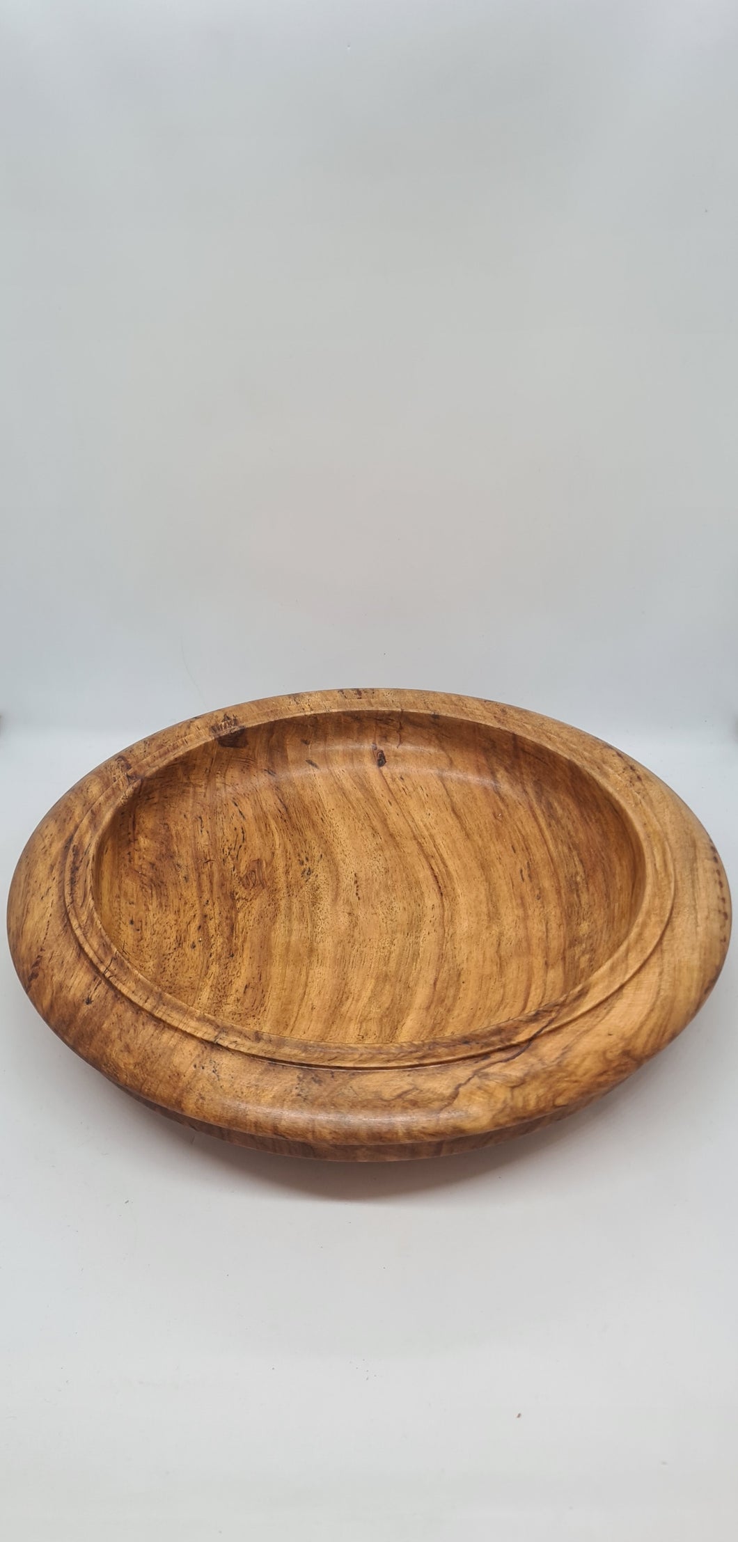 Hand Turned Bowl: Southern Blue Gum