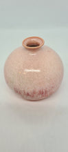 Load image into Gallery viewer, Small pink smooth glazed vase
