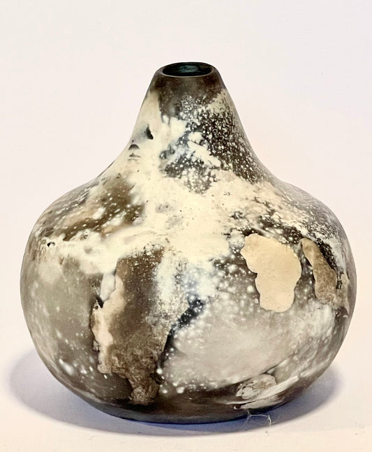 Sagar fired narrow neck pot 1