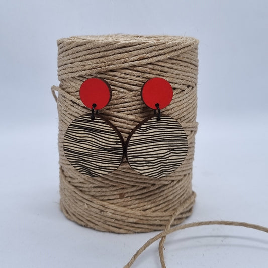 Scoops Stud Earrings Lines Red